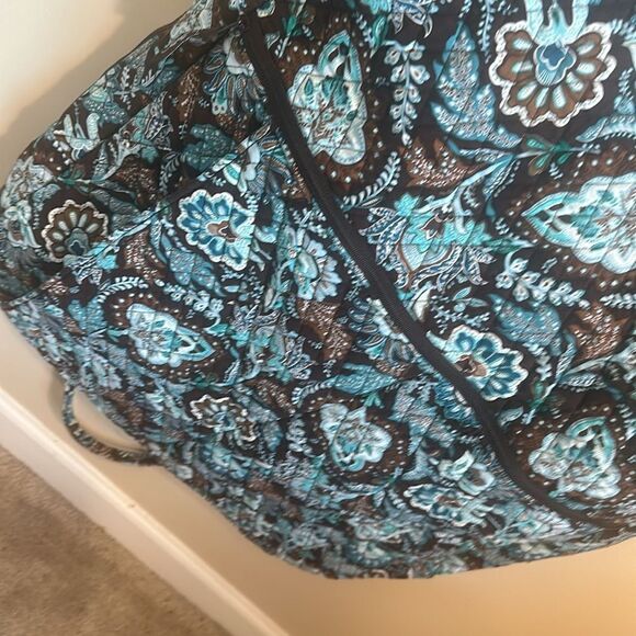 Vera Bradley Hanging Garment Bag - Picture 4 of 6